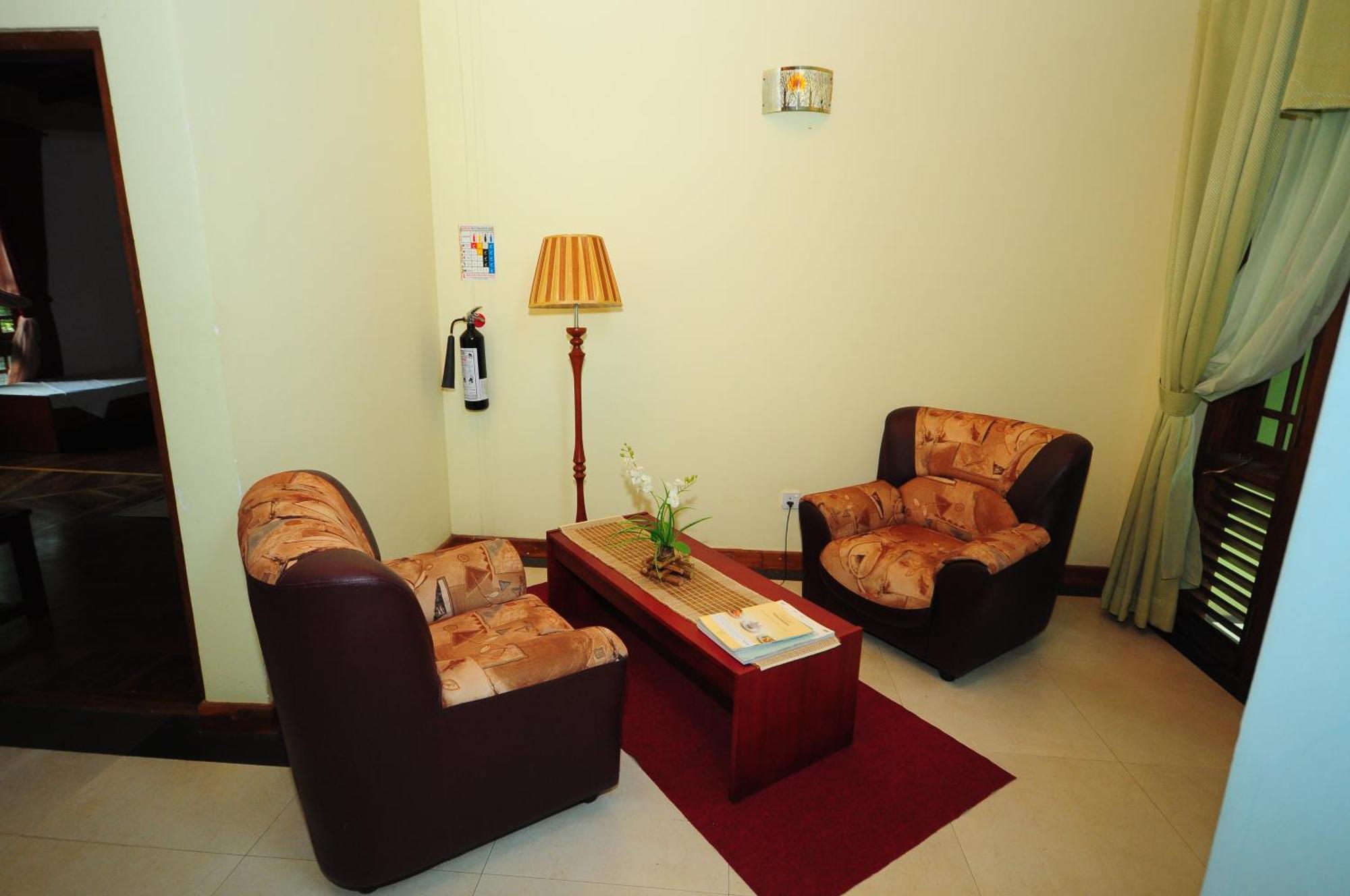 Hotel Sobana Lake Front Udawalawe Zewnętrze zdjęcie