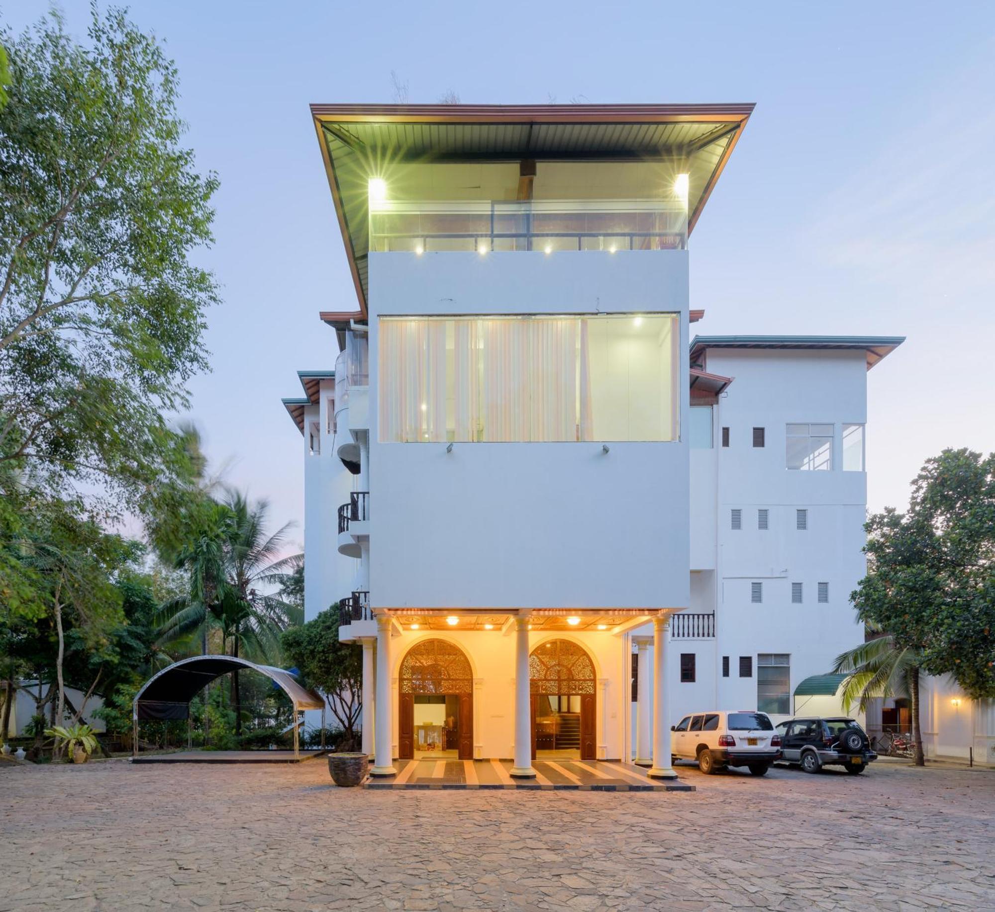 Hotel Sobana Lake Front Udawalawe Zewnętrze zdjęcie